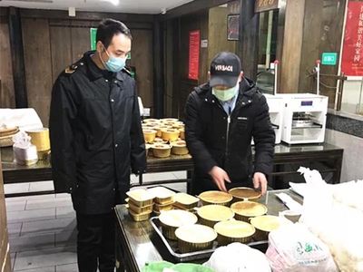 西安市場(chǎng)監(jiān)管聚焦薄弱環(huán)節(jié)，筑牢外賣食品安全防線